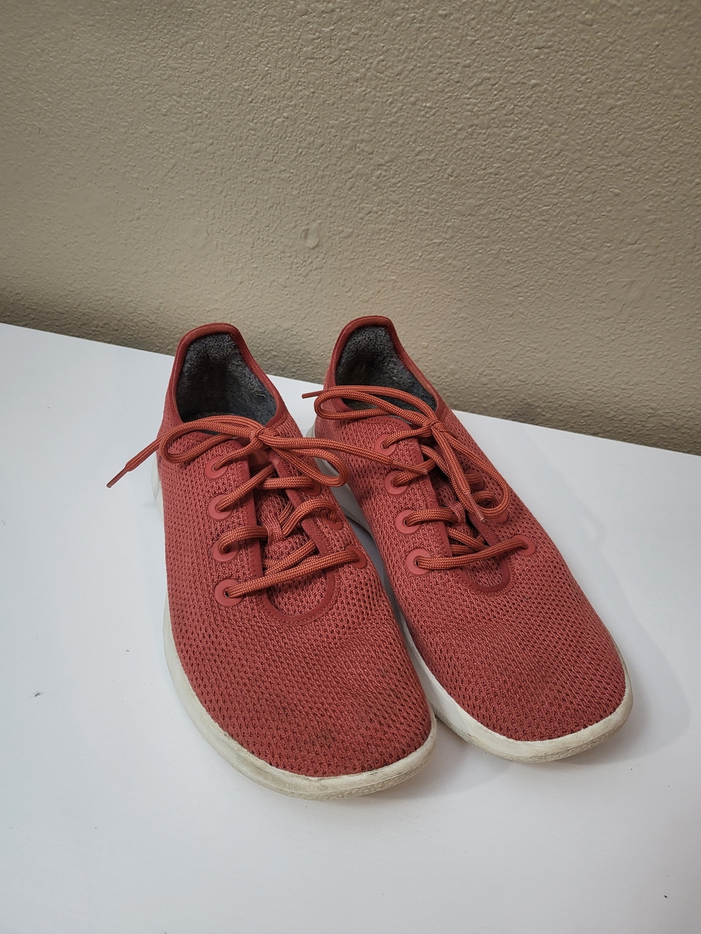 Allbirds Tree Runners Running/Walking Shoes Rust Men’s Size 11